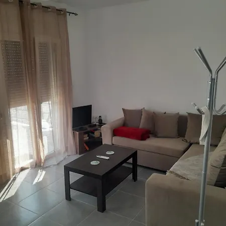 Wooden * Ερμιόνη